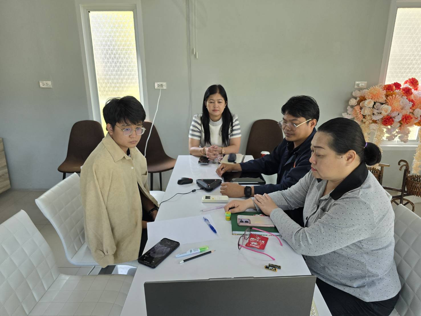 title - ส.ป.ก.เพชรบุรี ร่วมประชุมเพื่อสร้างความเข้าใจในการดำเนินโครงการและให้คำชี้แจงเกี่ยวกับการรวบรวมการเก็บข้อมูลเพื่อใช้ในการจัดทำแผนการกำหนดตำแหน่ง